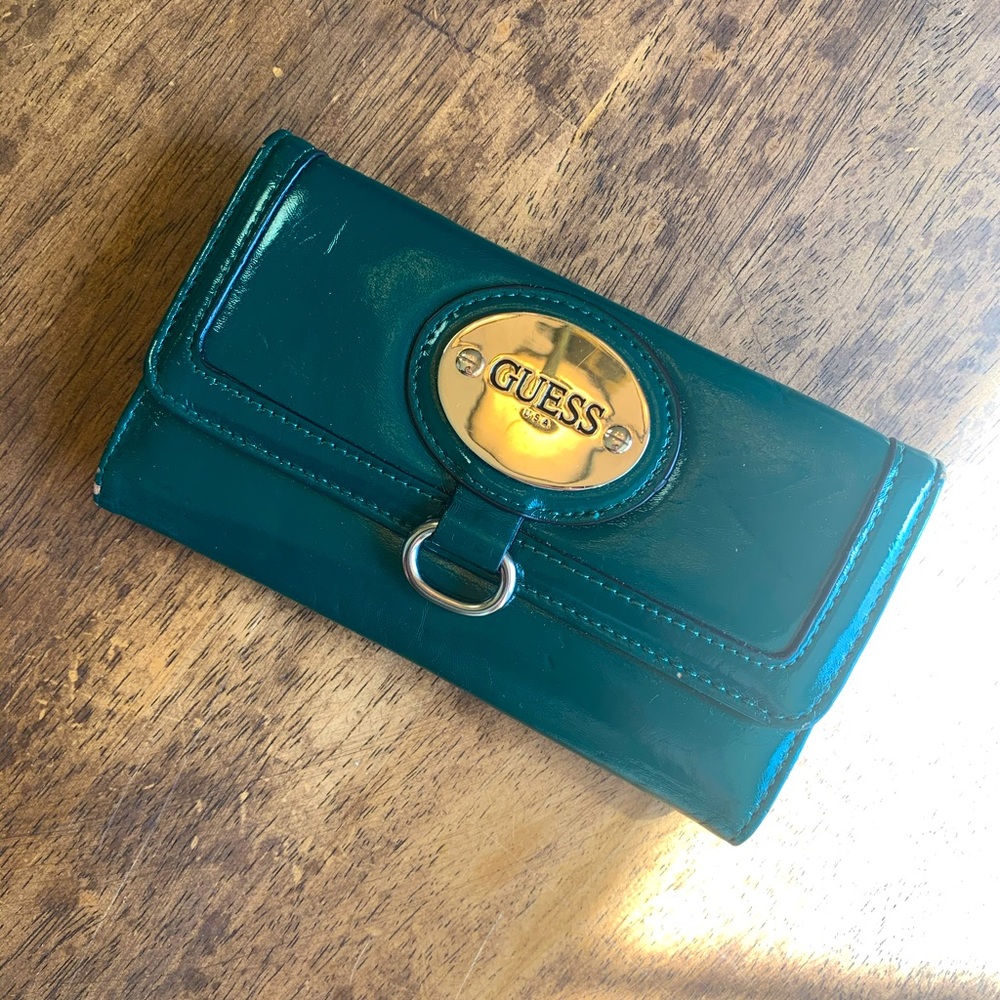 Guess Wallet